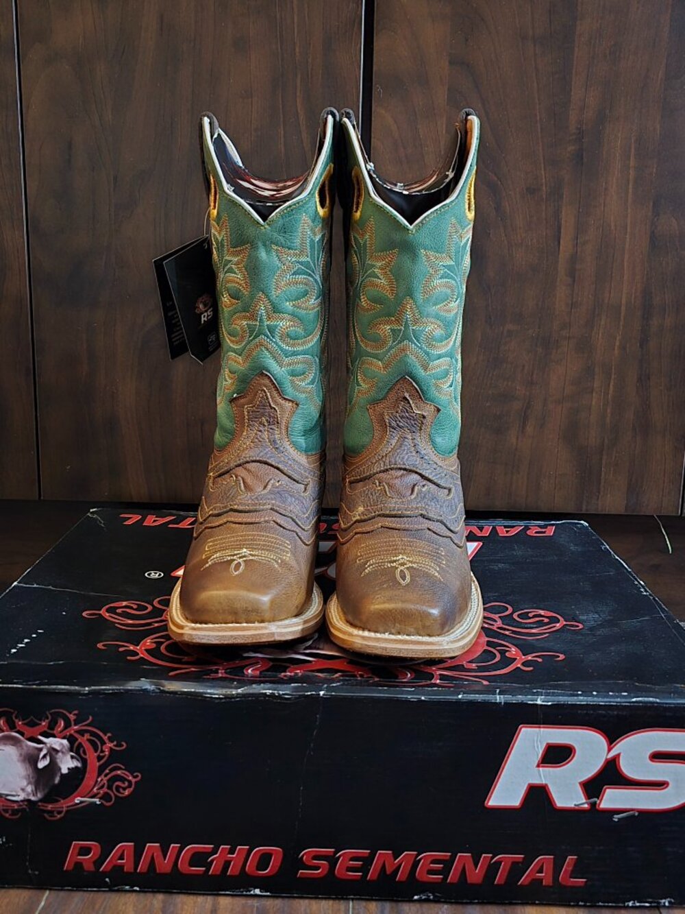 Rancho Semenetal | RS4711 Renegado Cuernos | Retail price $210